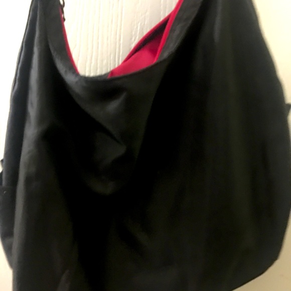 Black Gym Bag - Picture 2 of 7